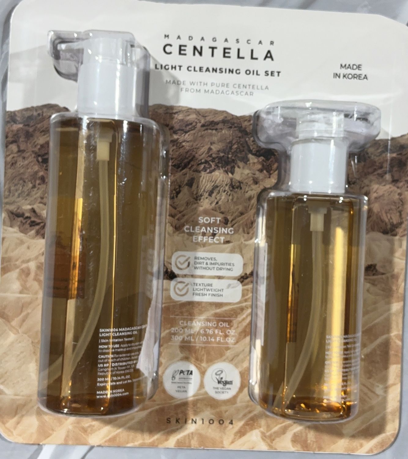 SKIN1004 Madagascar Centella Light Cleansing Oil Set – 2 Bottles (200ml + 300ml) –used