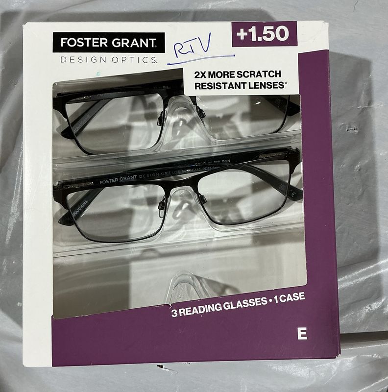 Foster Grant Design Optics Reading Glasses 2-Pack – +1.50 – Black Frames with Case( open box)