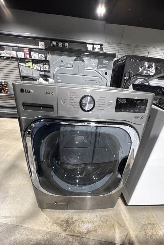 LG Smart Front Load Washer – Graphite Steel – TurboWash™ – Steam – ThinQ WiFi – 4.5 Cu. Ft.