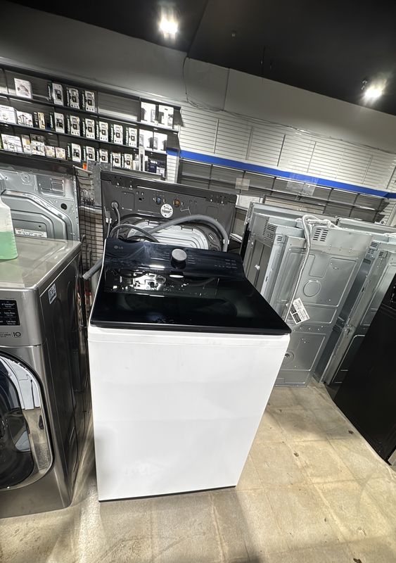 LG WT8400CW 5.5 Cu. Ft. Mega Capacity Smart Top Load Washer – White – WiFi ThinQ