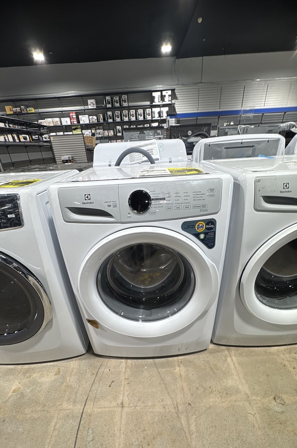 Electrolux ELFW7337AW 4.5 Cu. Ft. Front Load Washer – White – High Efficiency