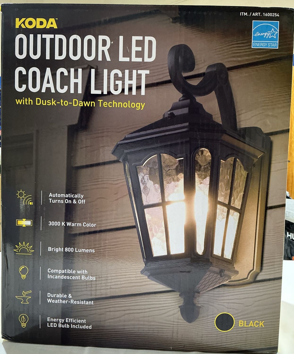 KODA Outdoor LED Coach Light with Dusk-to-Dawn Technology – Black - New