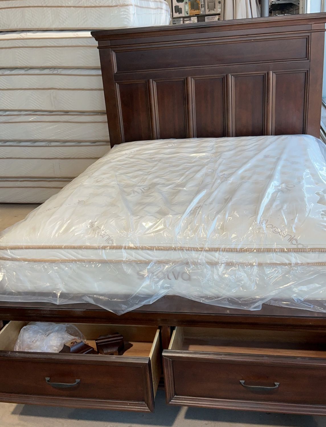 Conner Queen Bed – Bedroom Furniture – Northridge Home Mattress not Included 