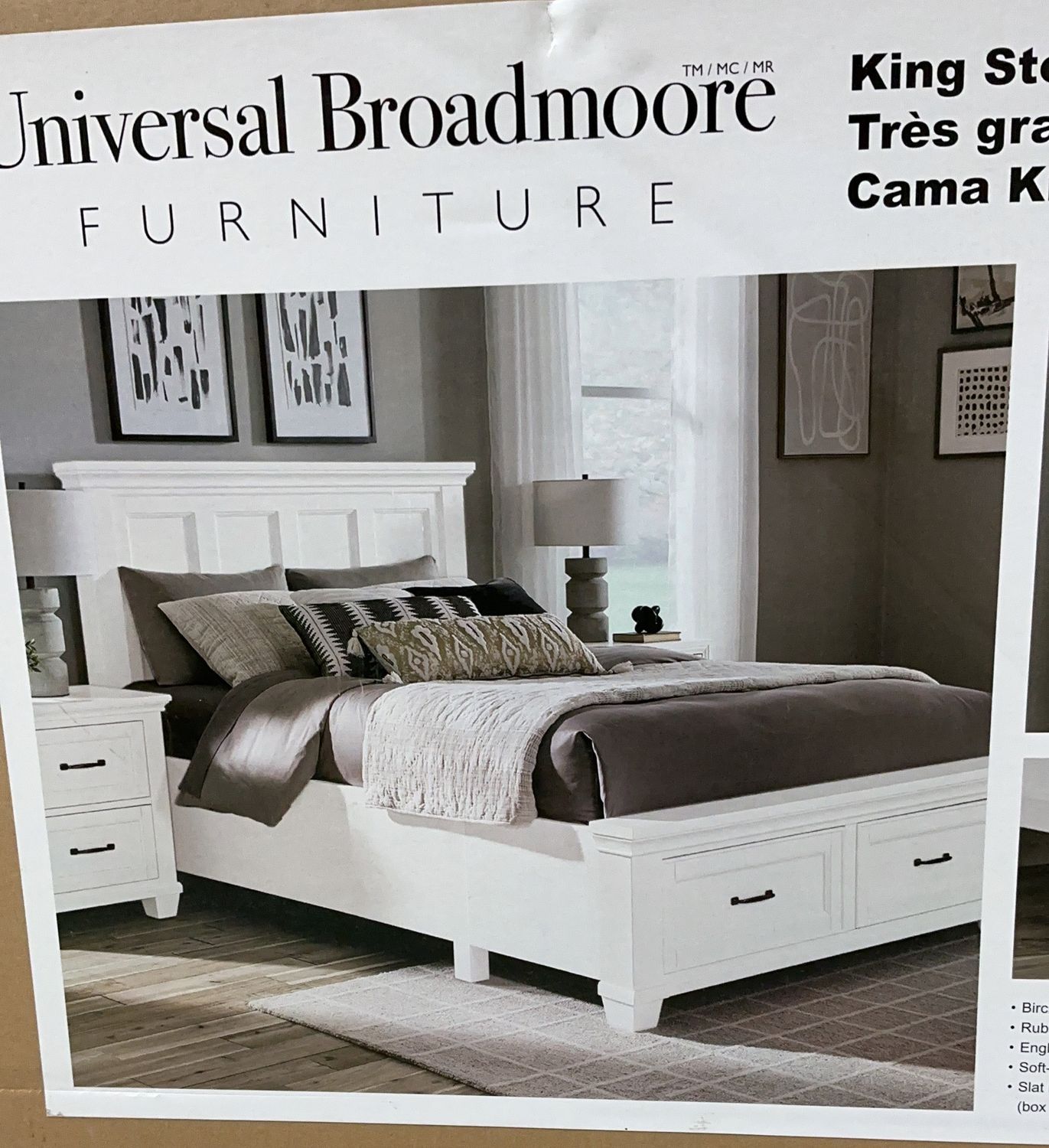 Universal Broadmoore King Storage Bed – White Panel Design with Footboard Drawers-like new