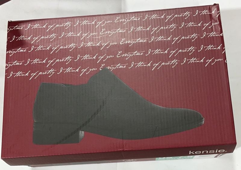 Sammy Ladies Slip-On Comfort Shoes -Like New