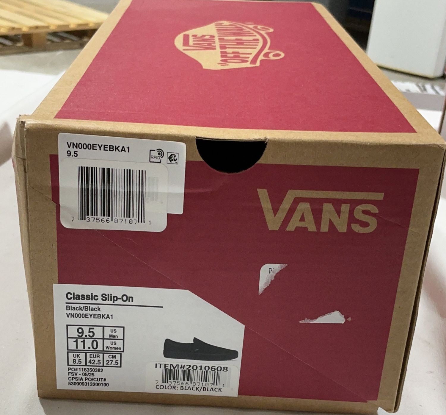 Vans Classic Slip-On Sneakers – Black – Size 9.5