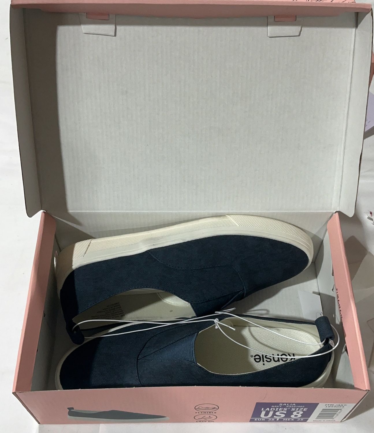 Kensie Women’s Slip-On Flats – Navy –Like New-8