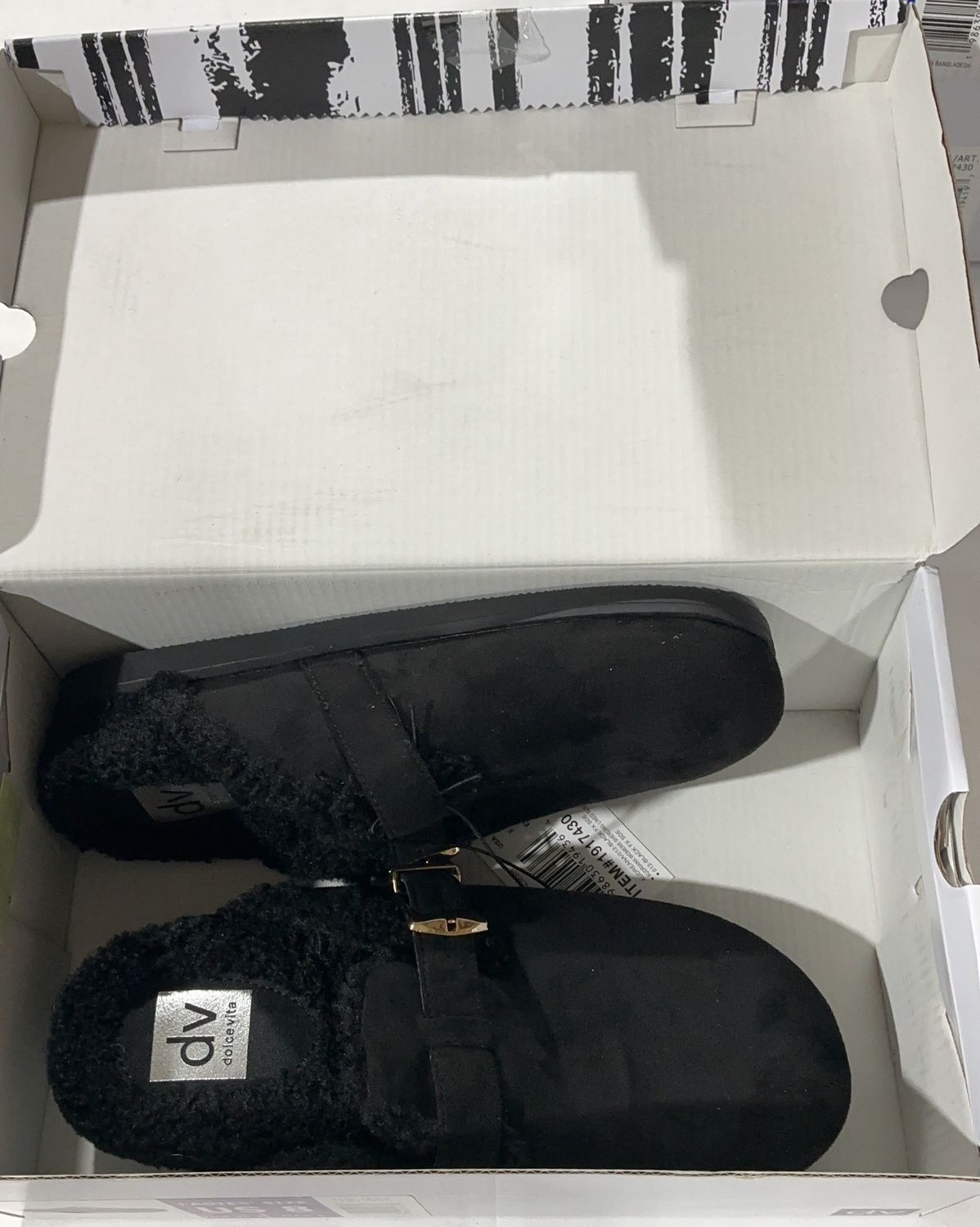 DV by Dolce Vita Faux Fur Lined Flats – Women’s -Like New