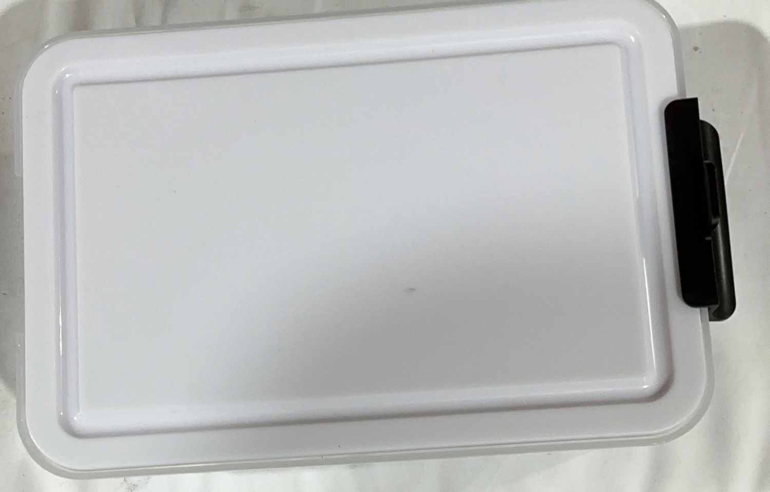 Rectangular Plastic Food Storage Container with Locking Lid – Clear/White -missing