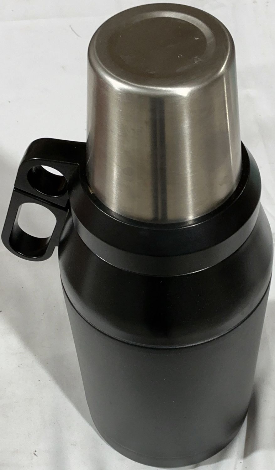 Manna Stainless Steel Vacuum Insulated Beverage Bottle – Black-open box