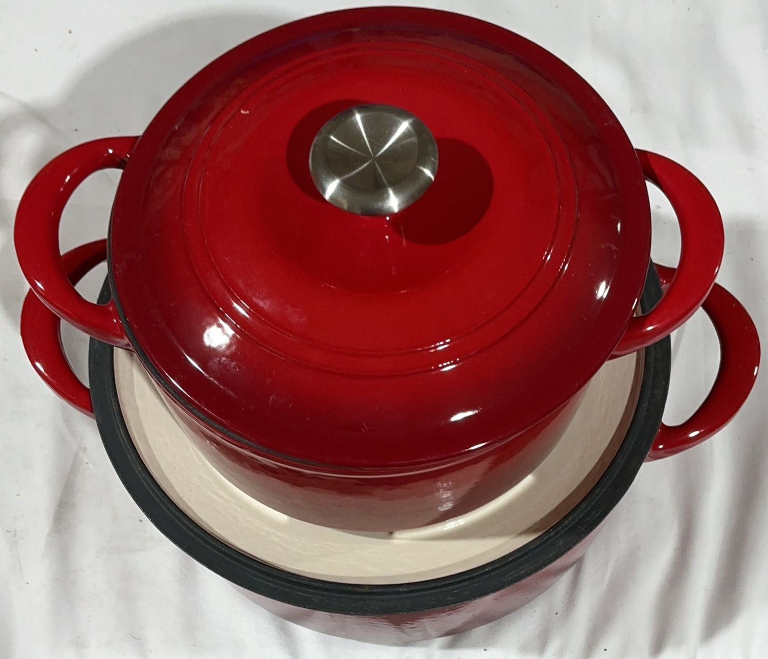 Tramontina Enameled Cast Iron Dutch Oven – Red open box