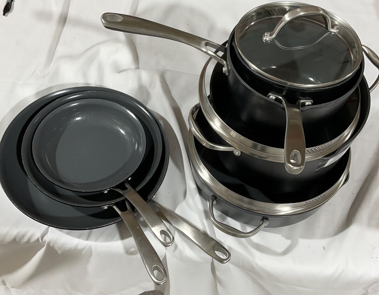 Tramontina 10-Piece Ceramic Nonstick Cookware Set – Matte Black-used