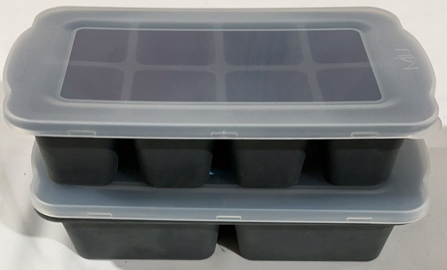 Silicone Ice Cube Trays with Lids – Stackable Freezer Ice Molds-Open Box