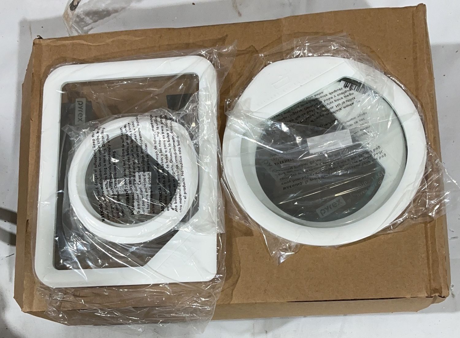 Pyrex Ultimate 10-Piece Glass Food Storage Set with Lids-Missing One Piece