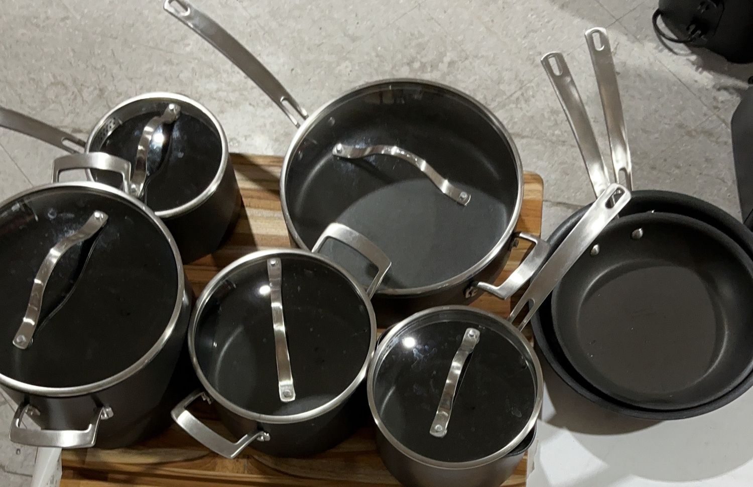 Kirkland Premium Nonstick Cookware Set with Glass Lids-Used