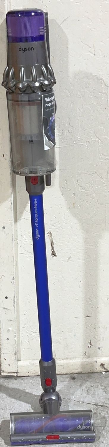 Dyson V11 Torque Drive Cordless Stick Vacuum – High Performance Multi-Surface Cleaner-used