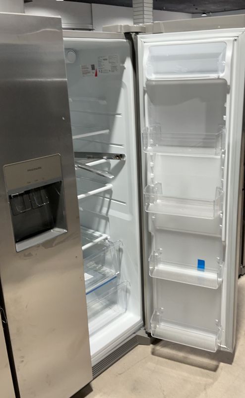 Frigidaire - Freestanding Side by Side ST DPTH 25.6 cubic - FRSS2623AS - 4A54311411