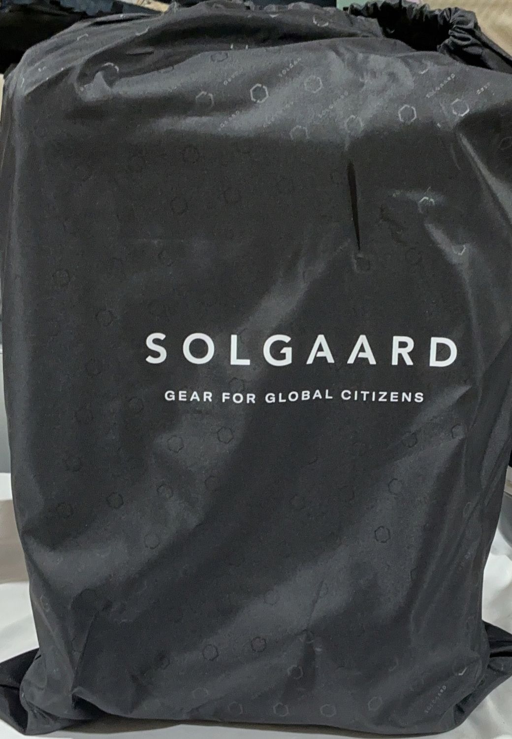 SOLGAARD 22" CARRY-ON | Premium Travel Luggage Collection | Limited Stock | Home Deals | 1897068-Like New