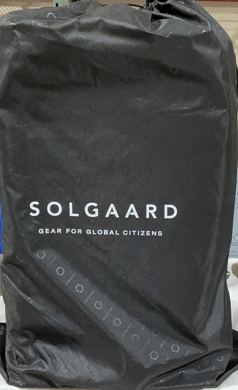 SOLGAARD 24" CHECK-IN | Premium Travel Luggage Collection | Limited Stock | Home Deals | 1897389-Like new