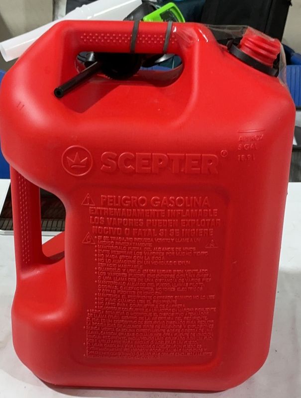 Scepter SmartControl Gas Can with Funnel, 5 Gallon, Red Item 1999233