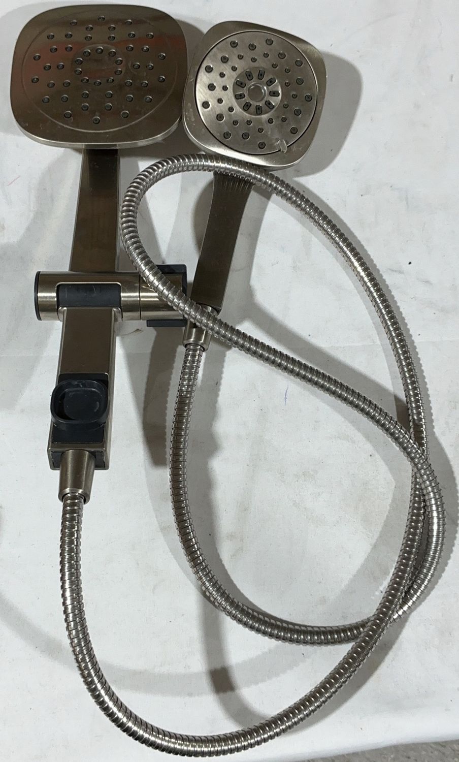 Kohler Adjuste Showerhead - Model 1525228 TOL-6550545-77-Used