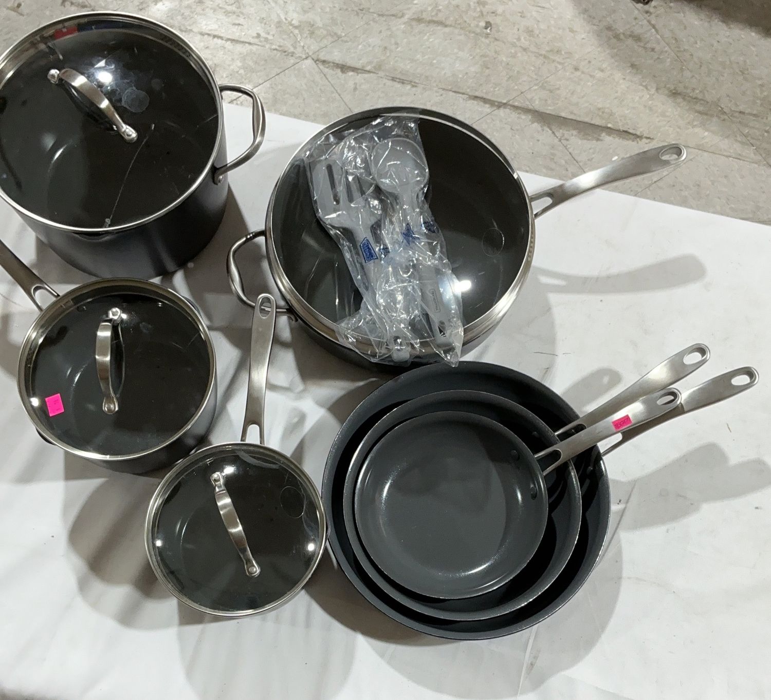 TRAMONTINA NON-STICK SET - 6494173 - 6494173 - 39-12 pieces-open box