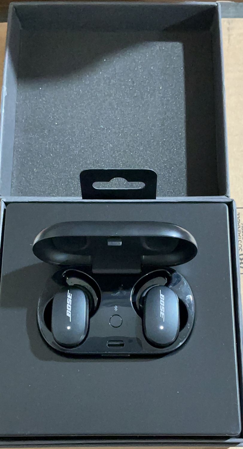 Bose Corporation - Bose Quiet Comfort - Over-Ear / On-Ear Headphones - 6553720, CONDITION: LIKE NEW