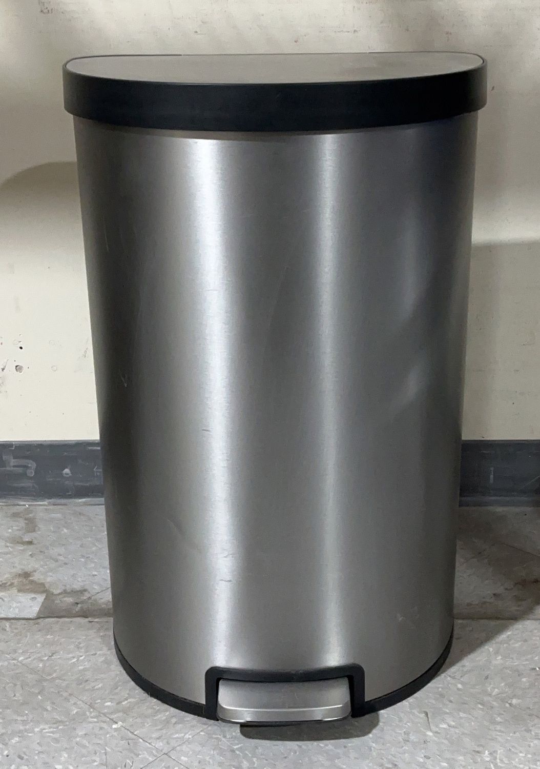 Kohler Stainless Steel Step Trash Can – Modern Kitchen Garbage Bin-used
