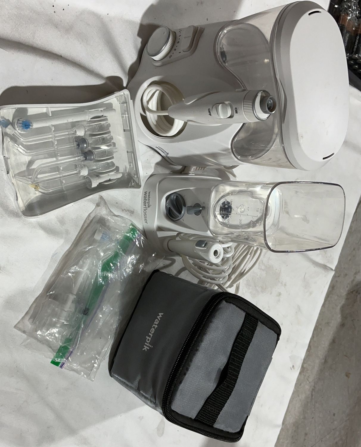 WATERPIK WATERFLOSSER  Costco Item 3978082 Used