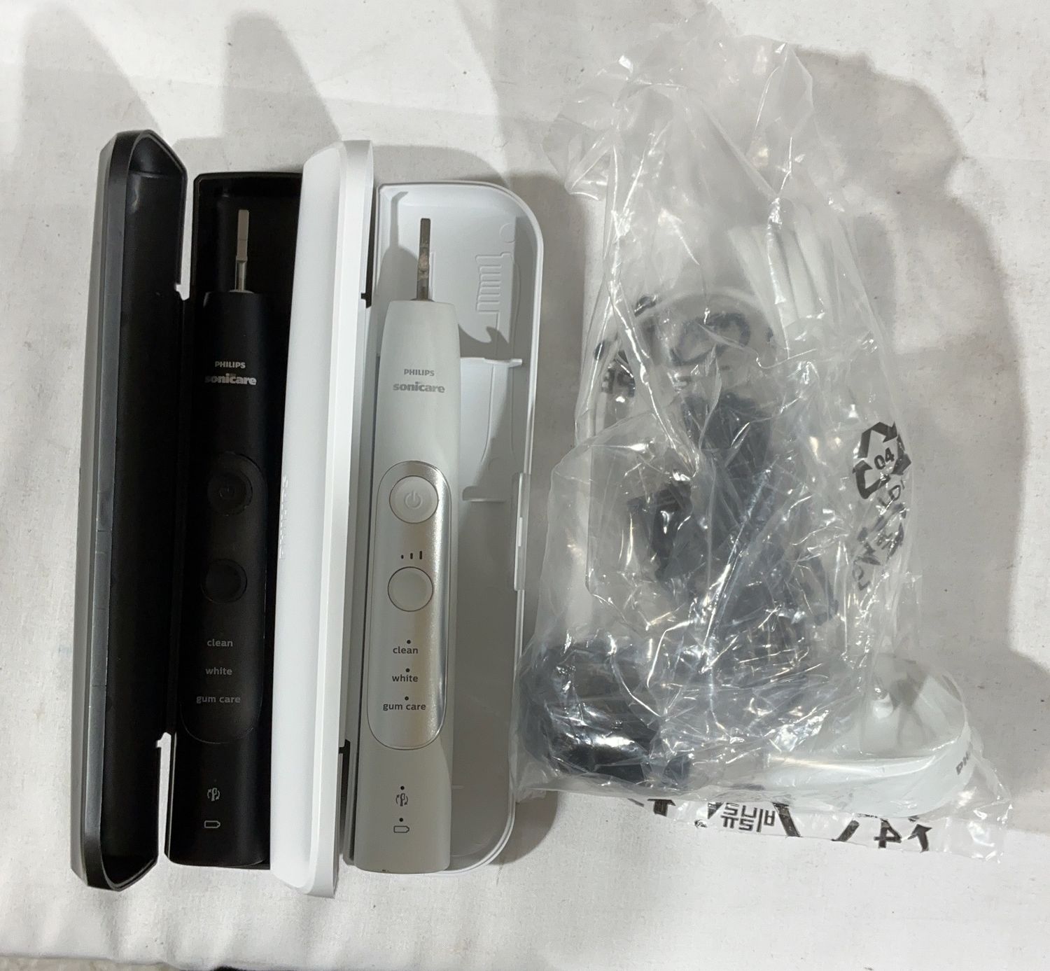 SONICARE PROFESSIONAL  Costco Item 4952050, CONDITION: USED