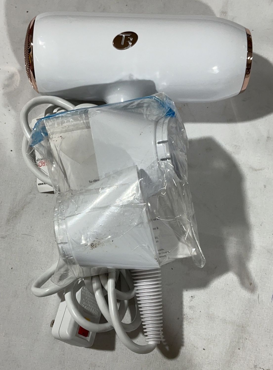 T3 T3 HAIR DRYER W/BRUSH  Costco Item 1978242-Used