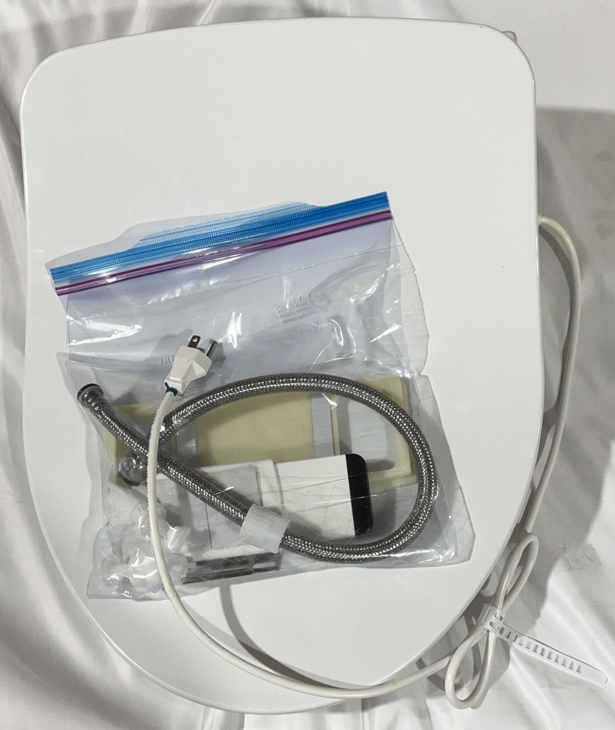 BIO BIDET U-770 SMART  Costco Item 2440300-USED