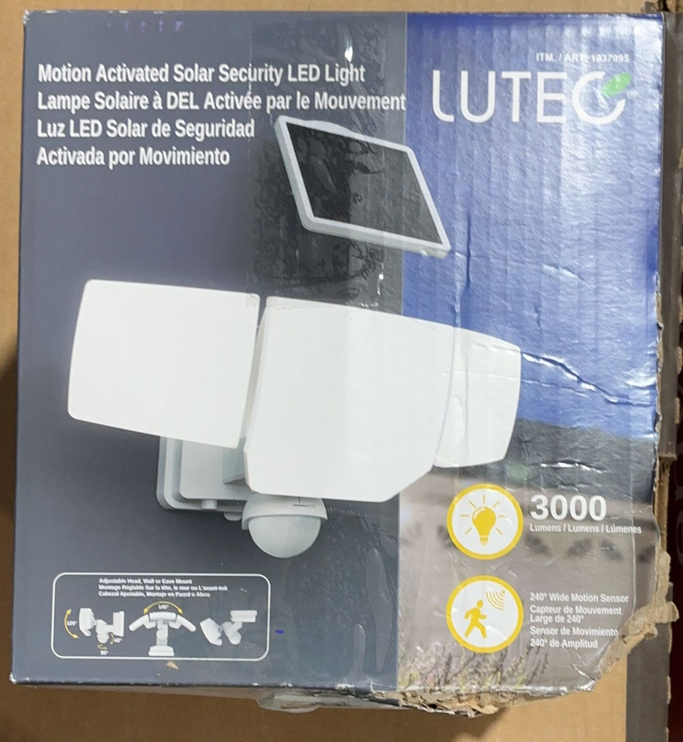 LUTEC 3000L SOLAR  Costco Item 1937995-open box