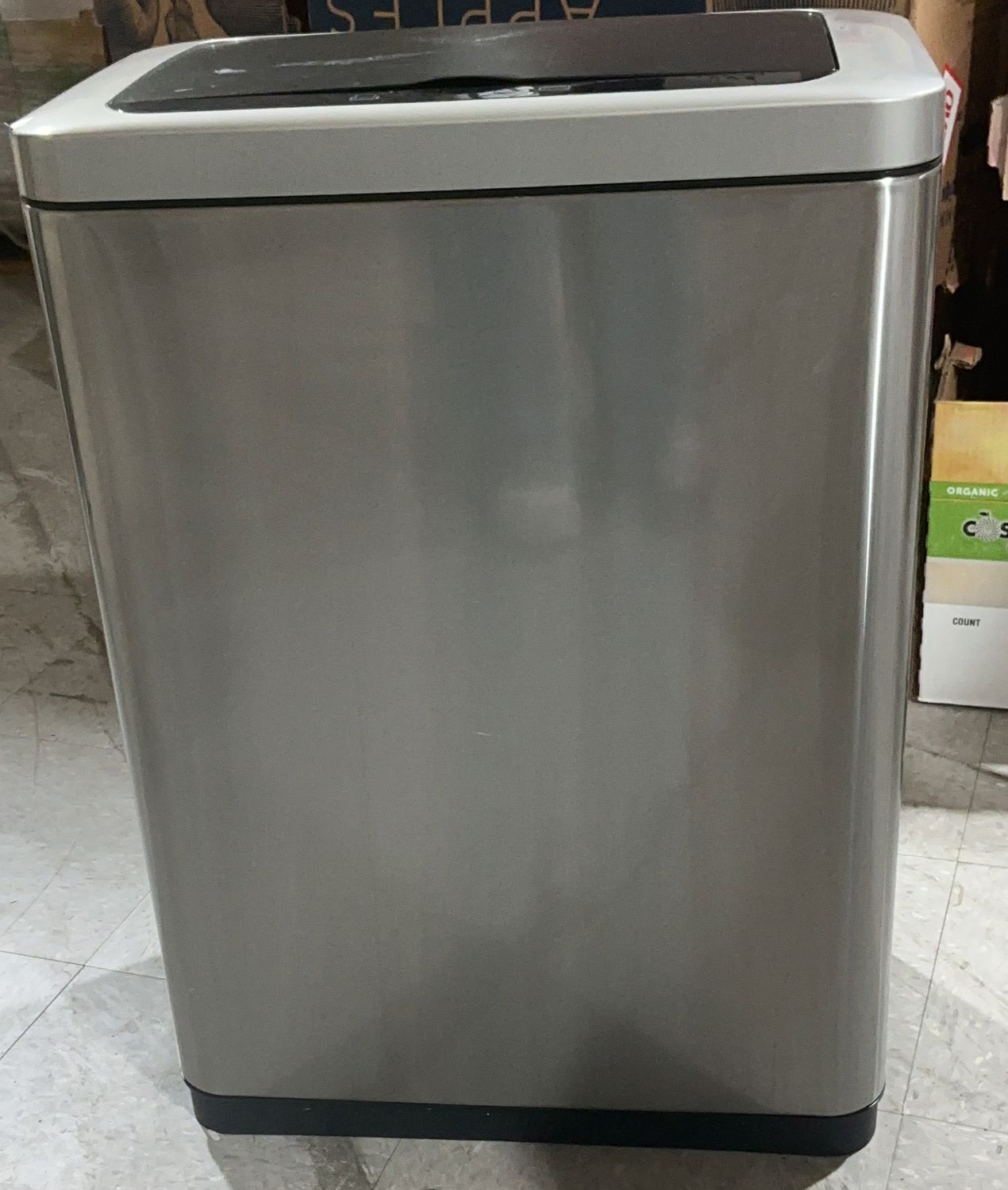 EKO 47 L TRASH CAN P=14  Costco Item 962830-Used