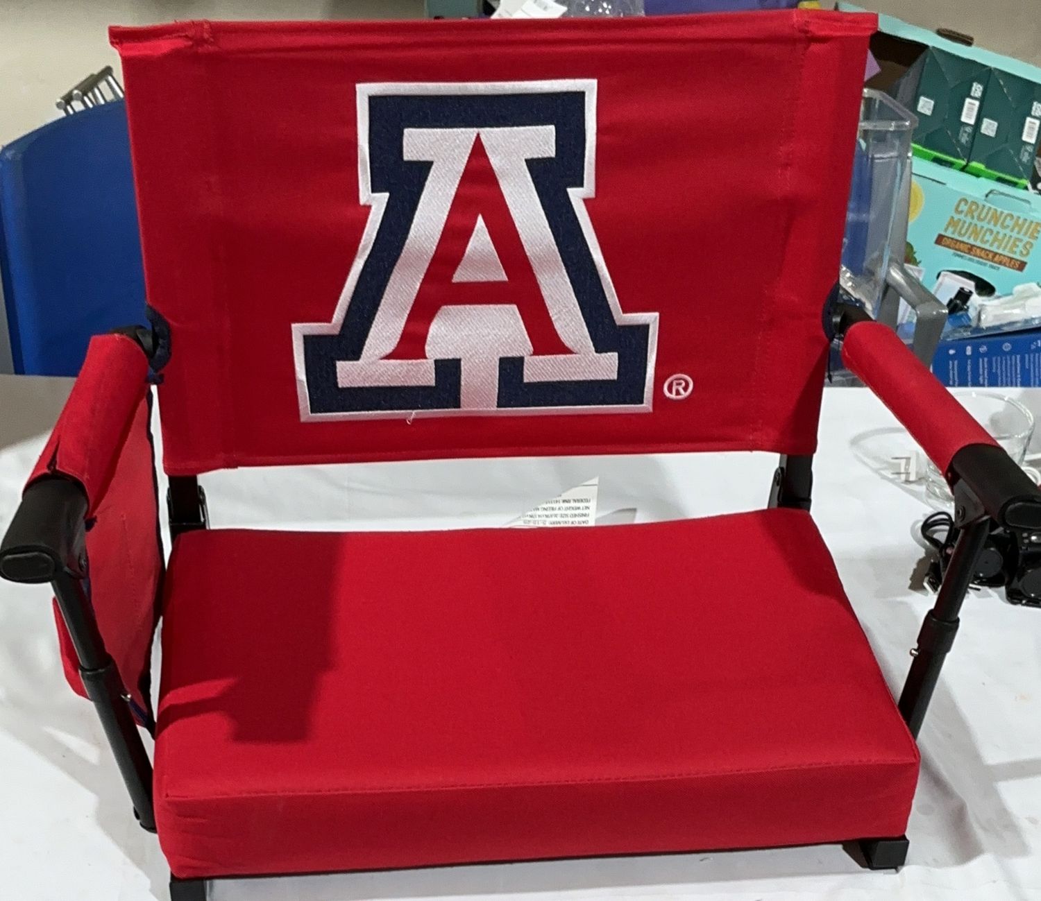 STADIUM SEAT – Sporting Goods Personal Care Product – Item 1893954-OPEN BOX