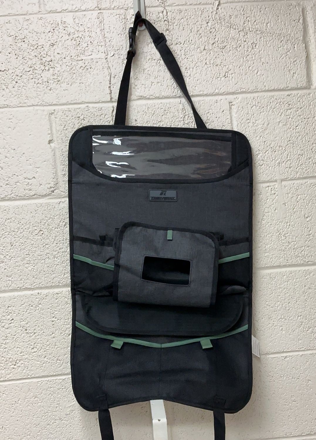 TREKTERRA BACK SEAT – Car Accessories Personal Care Product – Item 1883759