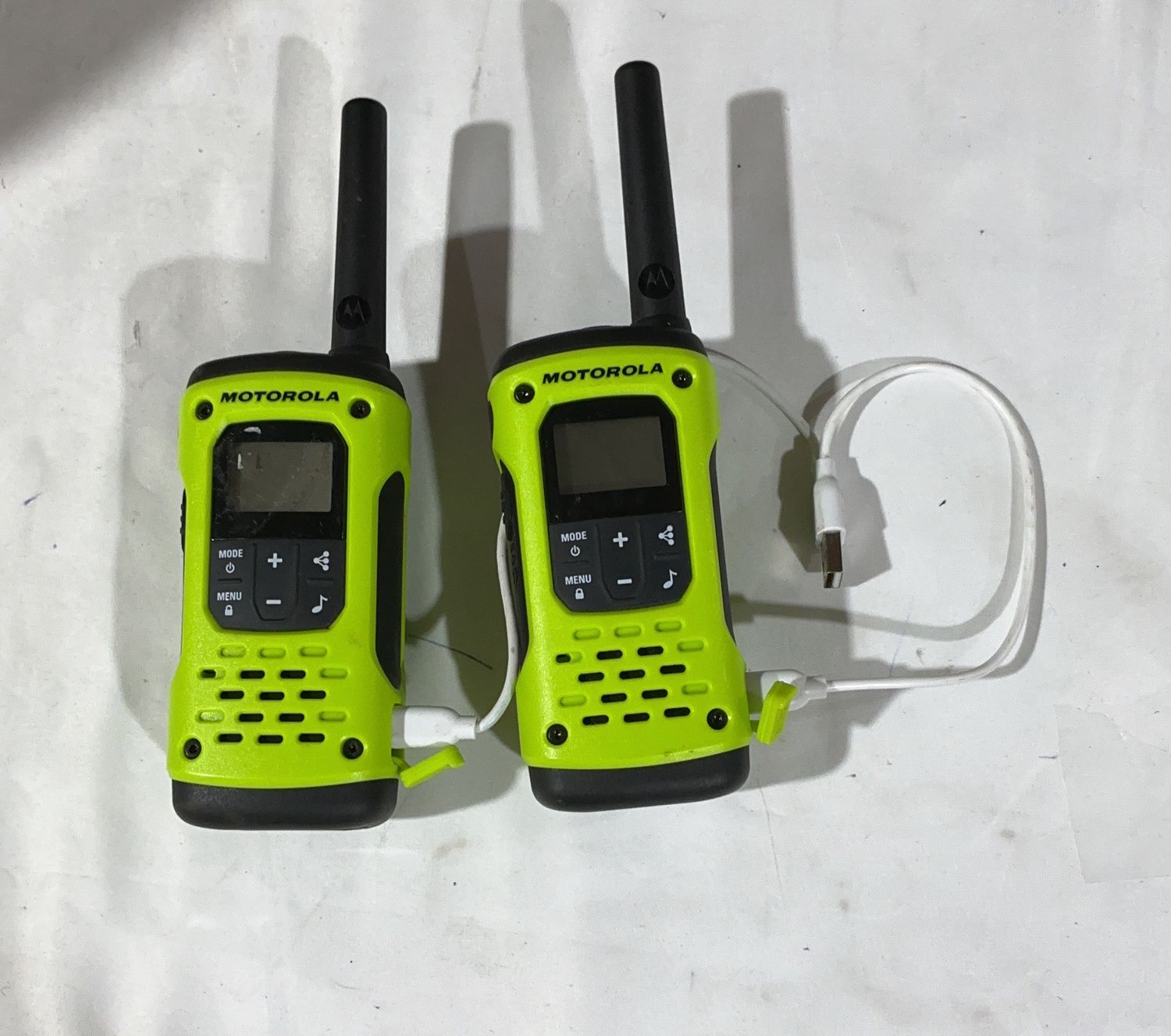 Motorola T600 Two-Way  – Mixed Sports And Outdoors Household Product | Item #1793201-USED