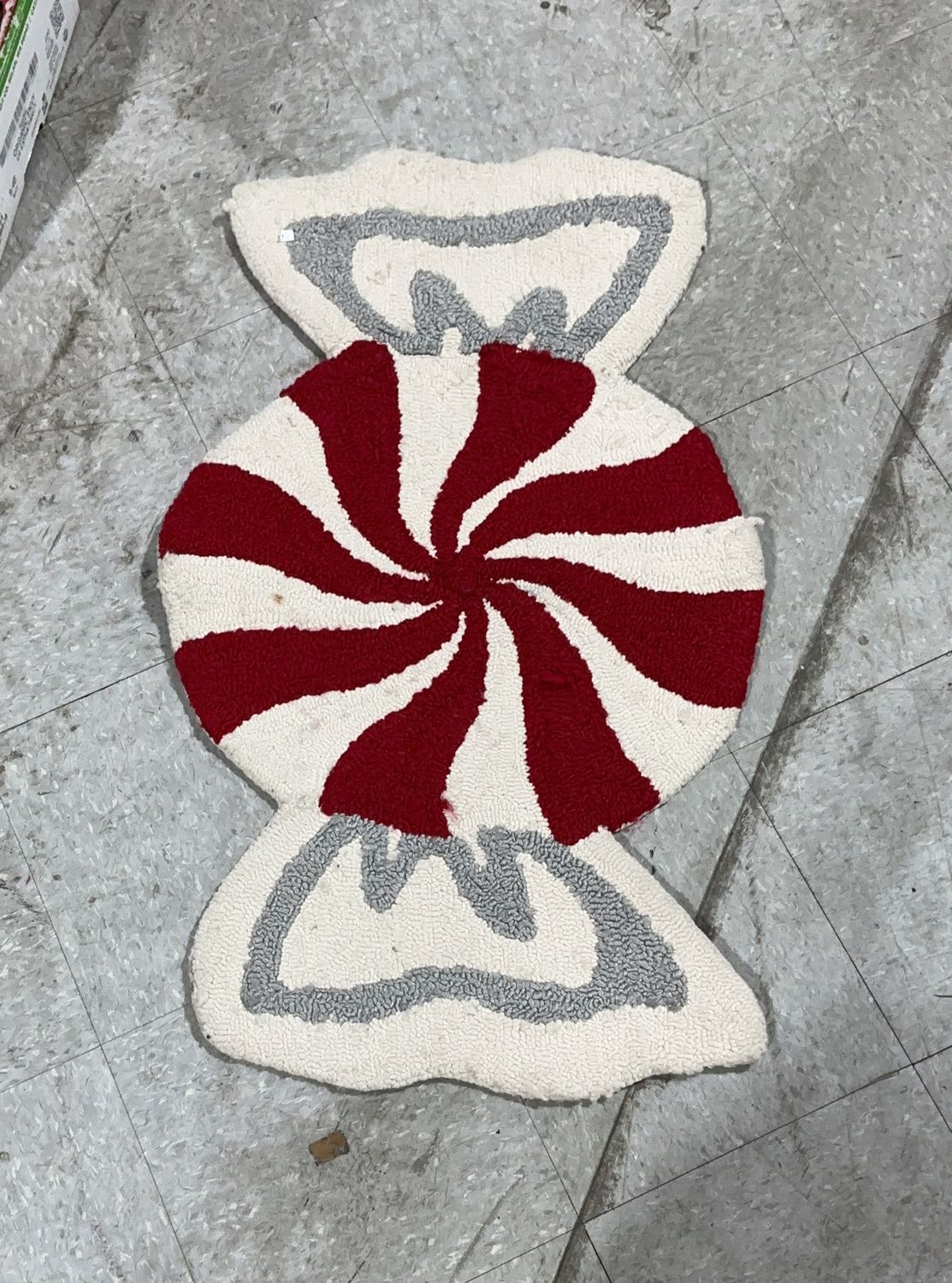 Devgiri Holiday Hook Rug  – Rugs Household Product | Item #1902801-OPEN BOX