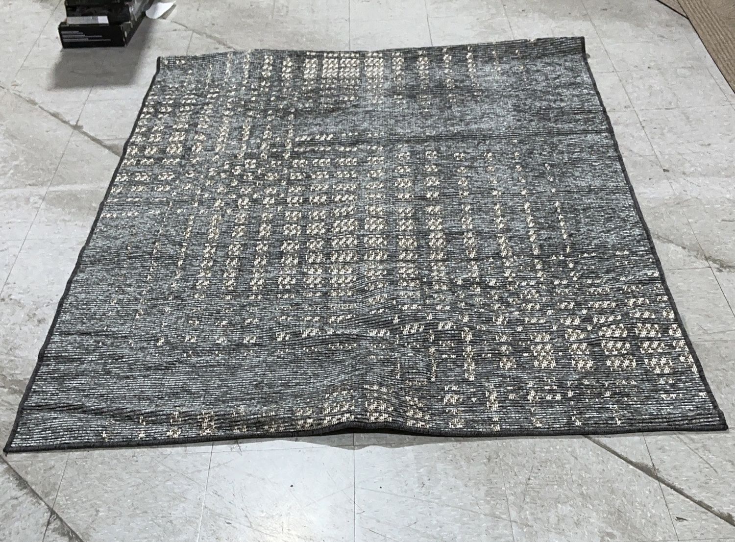 Avante 5X7 Rug  – Rugs Household Product | Item #1917701-OPEN BOX