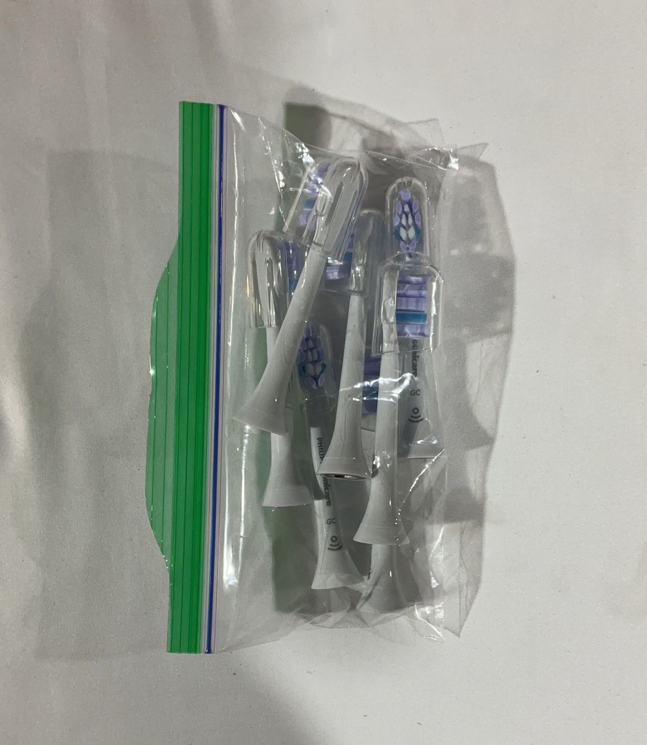 Sonicare Gentle Clean  – Oral Care Household Product | Item #4860427-USED