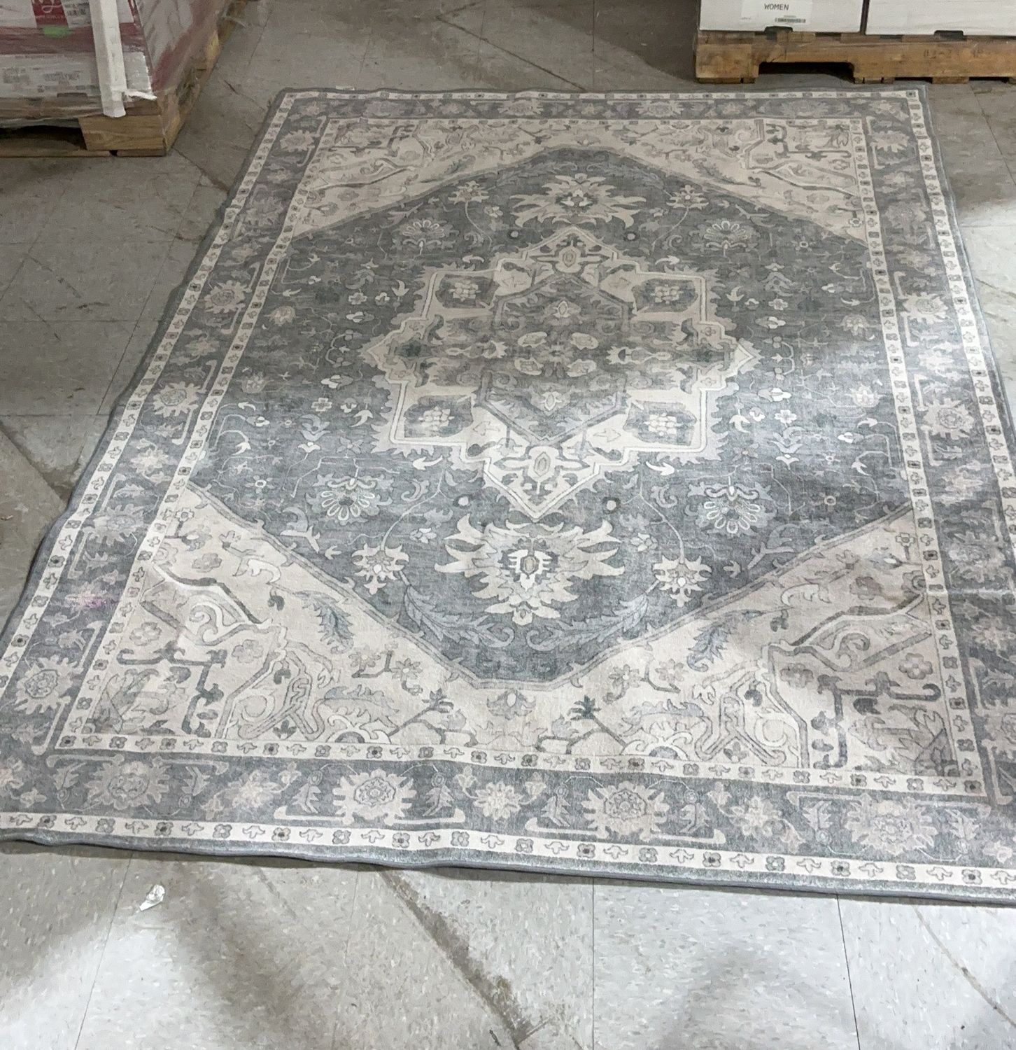 W And A Washable Rug 5X7  – Rugs | Item 1832085 6554778-OPEN BOX