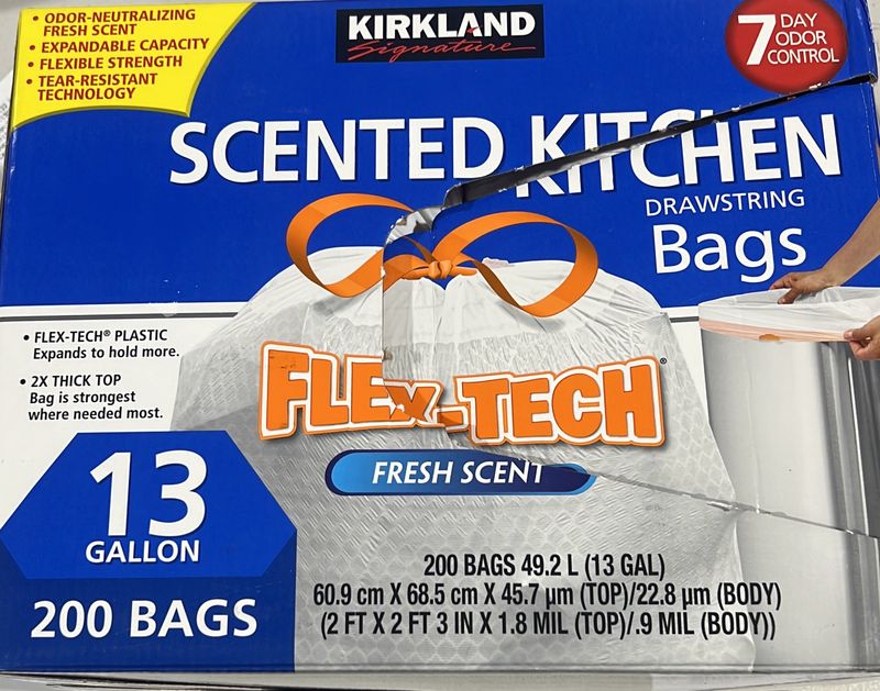 Kirkland Signature Flex-Tech 13-Gallon Scented Kitchen Trash Bags, 200-count Item 1300658