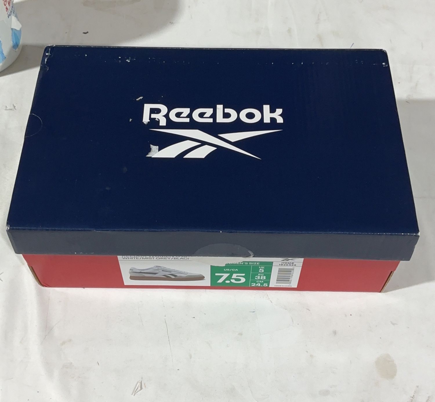 Reebok Wht 7.5 Shoe Performance Comfort Footwear - Item 1927465-LIKE NEW