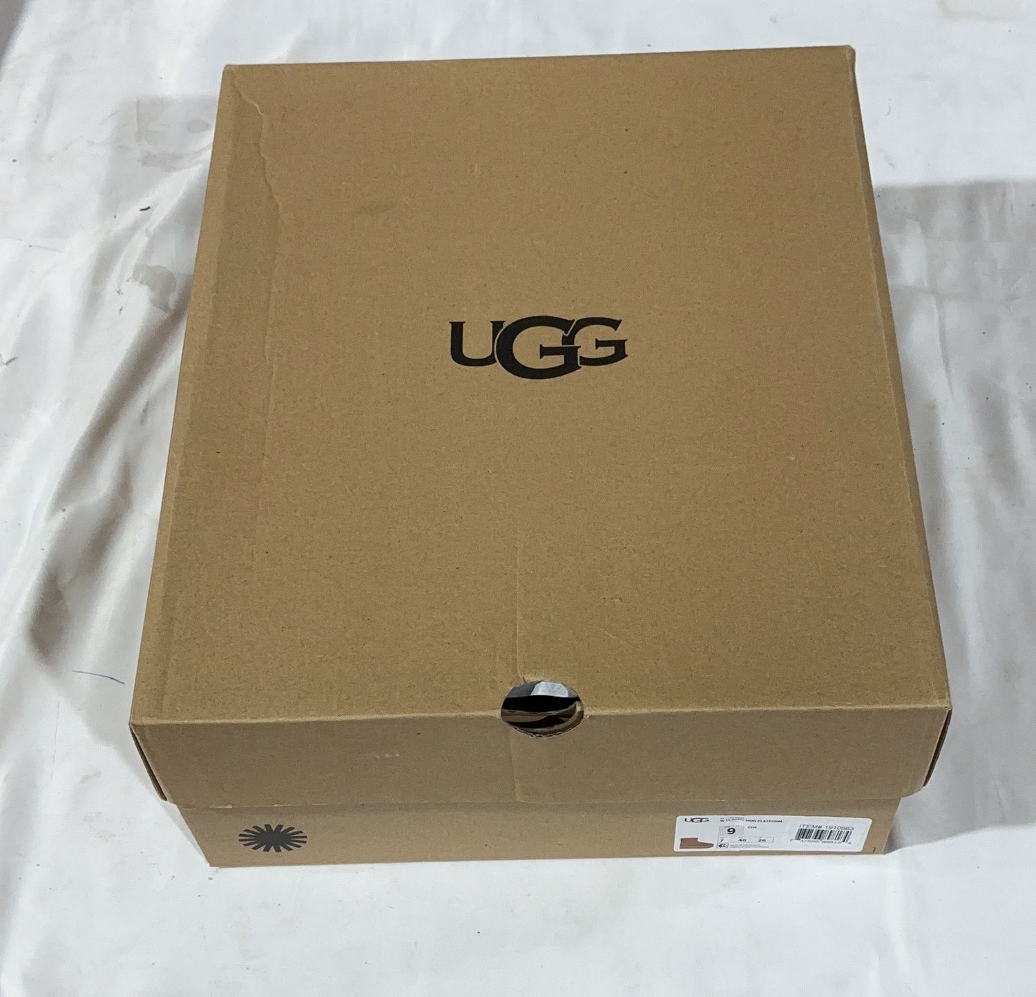 Ugg Tan 9 Boot Performance Comfort Footwear - Item 1910863-LIKE NEW