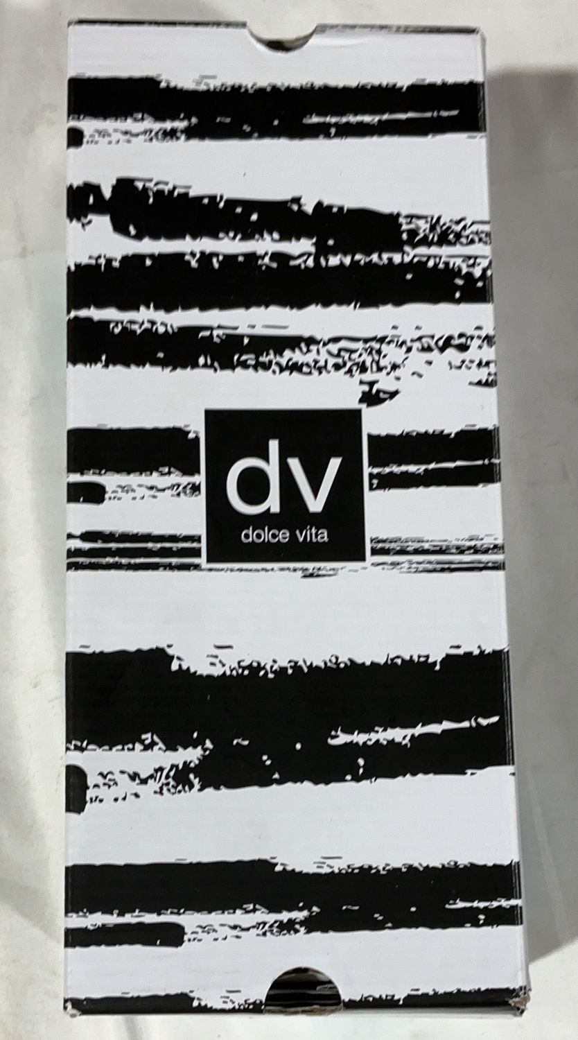 Dv Tan 10 Flat Performance Comfort Footwear - Item 1873272-LIKE NEW