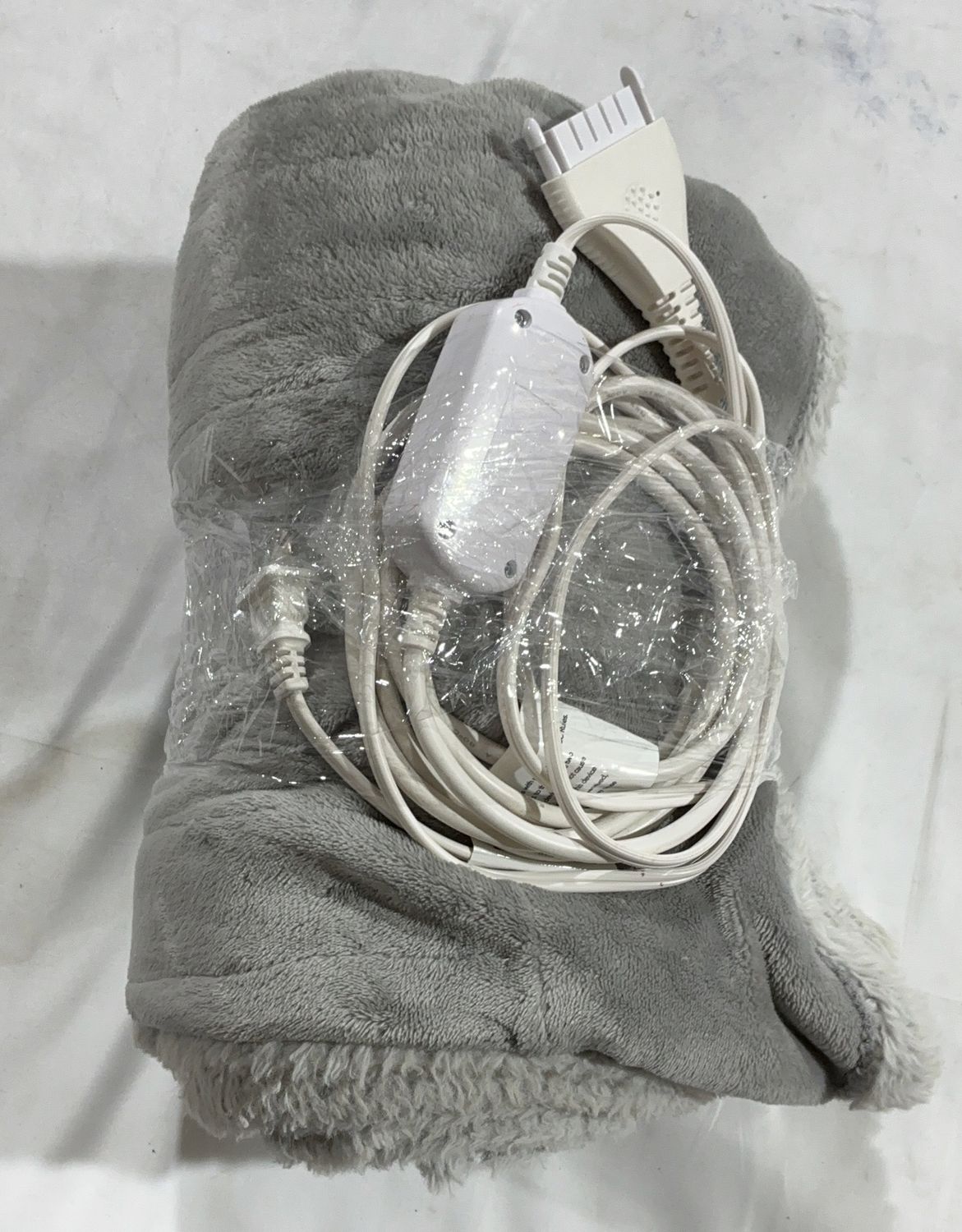 Premium BRK HEATED THROW – Durable, Modern Design, High-Quality Construction | Model Standard Model | Item #1727183 | 94-OPEN BOX