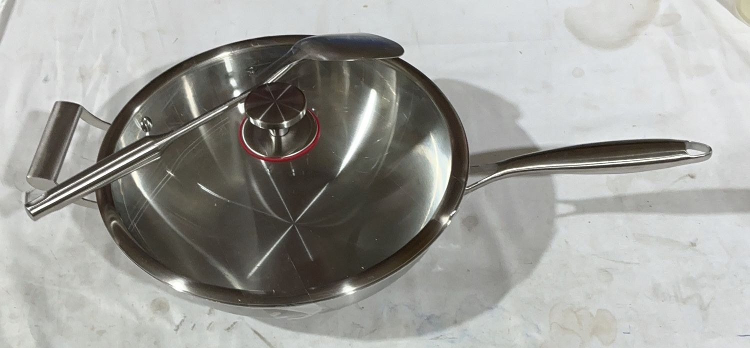 Premium MIU STAINLESS STEEL – Durable, Modern Design, High-Quality Construction | Model Standard Model | Item #1859820 | 260-OPEN BOX