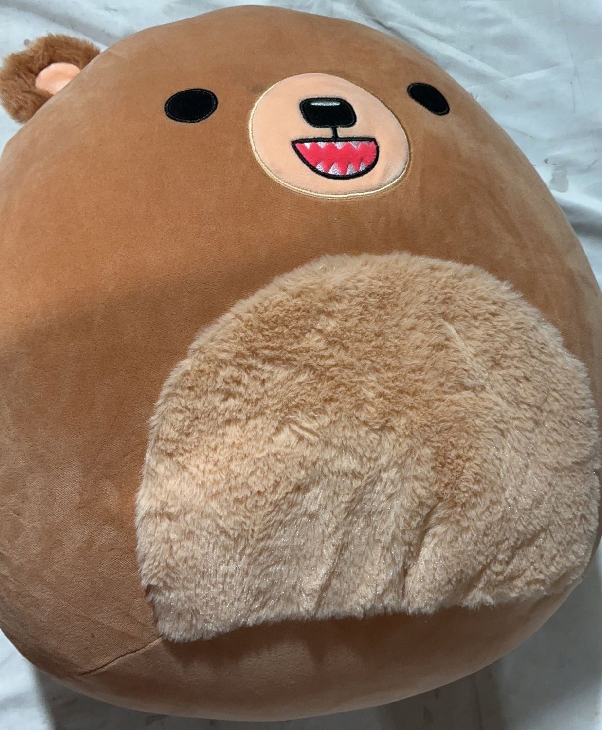 Premium 16" SQUISHMALLOWS ASSORT – Durable, Modern Design, High-Quality Construction | Model Standard Model | Item #953258 | 360-LIKE NEW