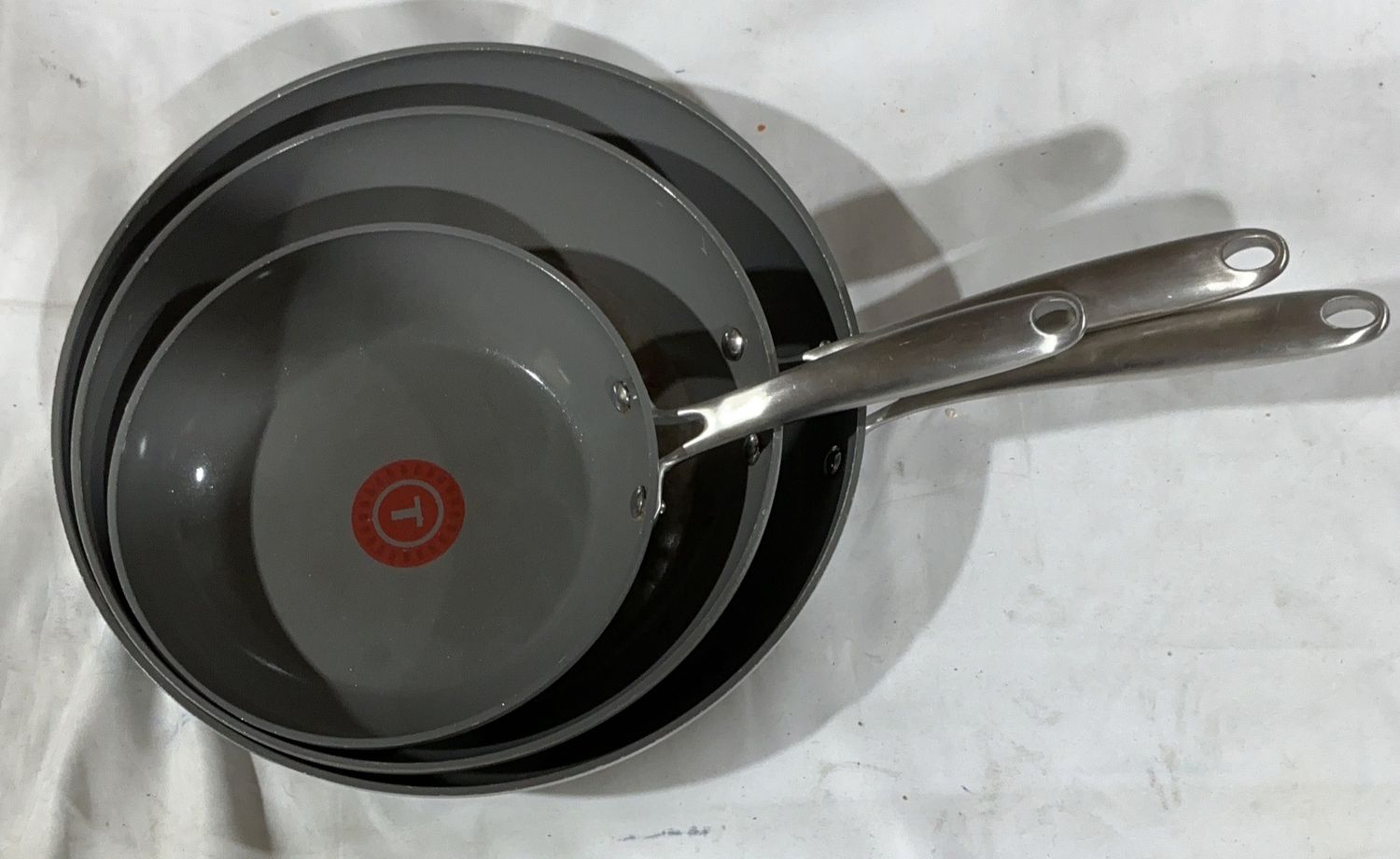 T-Fal Ceramic Non Stick - Item 1873241