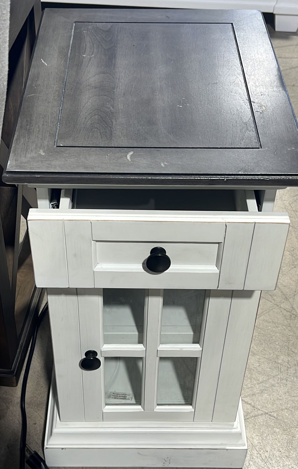 Side Table W Power White - Item 1518193